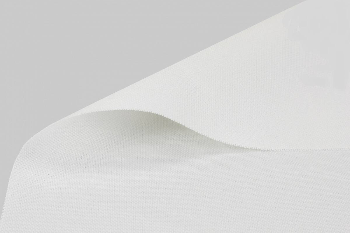 Polyester Canvas, +/- 260 g/m2
For UV, latex and (eco)solvent
1,52 x +/- 50 m
