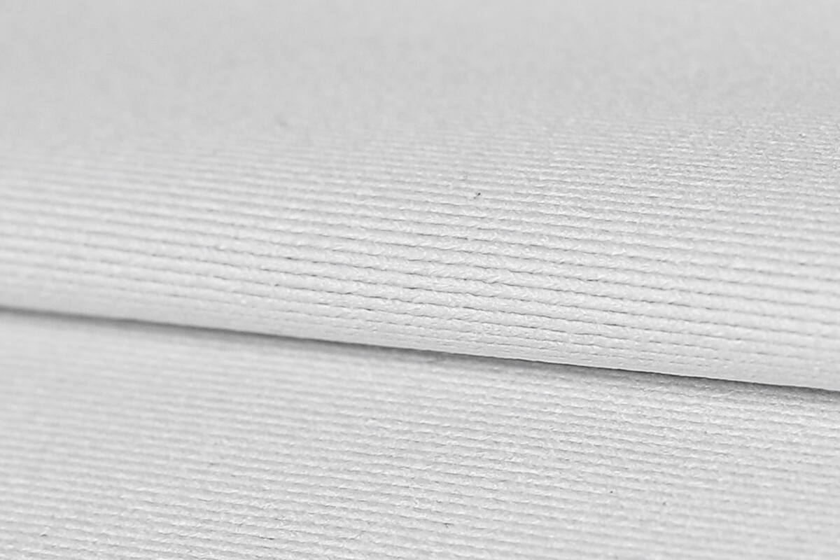 Greyback Mono 330 FR, +/- 330 g/m2
For subli transfer & direct
5,15 x +/- 50 m