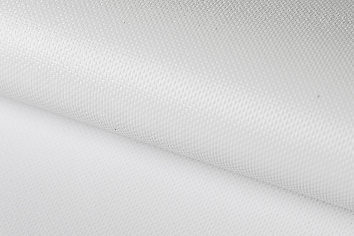 PVC-free Banner Whiteback 300 FR, +/- 310 g/m2
For UV & latex and (eco)solvent
Whiteback - weldable
3,20 x +/- 50 m