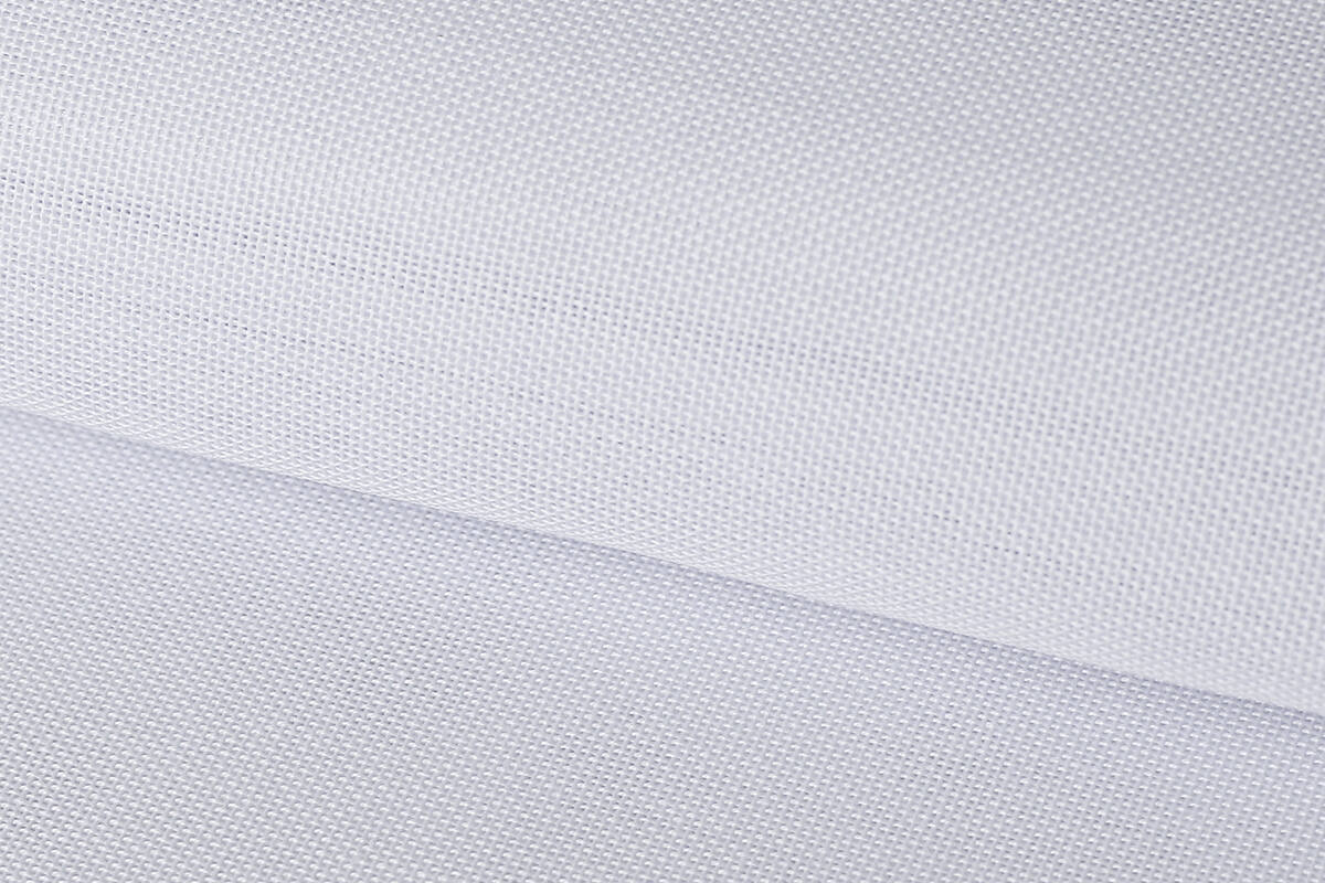 Spun Flag 150 FR, +/- 150 g/m2
For subli transfer & direct, Screen Printing and double-sided Sublimation Direct
100% Woven polyester
1,60 x +/- 100 m