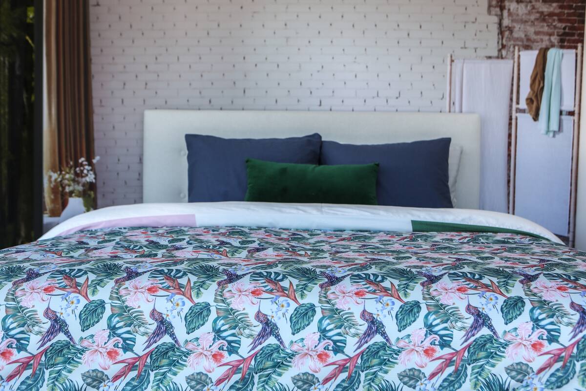 Bed Linen 85, +/- 80 g/m2
For subli transfer
1,58 x +/- 200 m