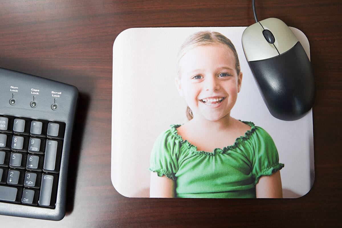 Mousemat 200x300 mm, borderless
(3 mm natural rubber)