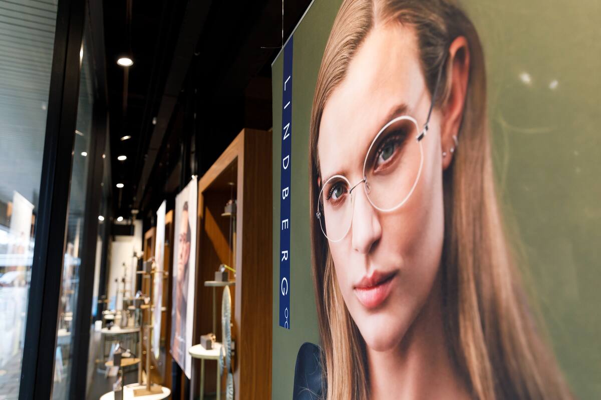 Display Stretch 180 FR, +/- 180 g/m2
For subli transfer & direct
3,10 x +/- 100 m
