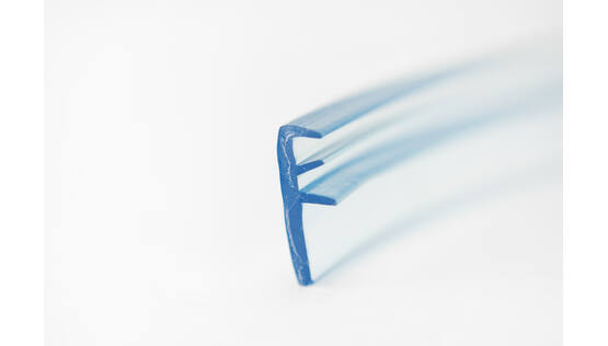Plug-In Strip A2065B
(PVC, Blue Transparant) 150 m/spool