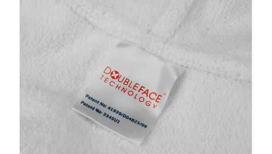 Surf Poncho
for subli transfer
100% microfiber on top / 100% cotton on reverse side
+/- 400 gsm - 80 x 115 cm