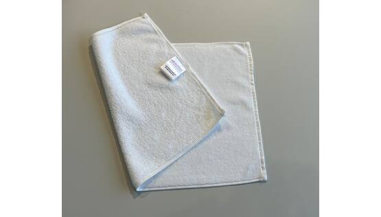 Towel Polyester/Cotton - 30 x 50 cm
400gsm, size deviation +/- 5%