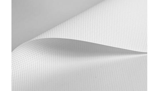 PVC Mesh with Liner 350 FR, +/- 270 g/m2
For UV & latex and (eco)solvent
+/- 270 g/m2 PVC and +/- 80 g/m2 liner
5,00 x +/- 75 m