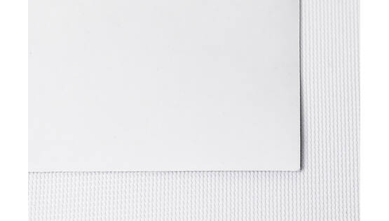 Solvoflag 110 with Paperliner, +/- 110 g/m2
For UV and (eco)Solvent
+/- 110 g/m2 PES, +/- 80 g/m2 paperliner
1,52 x +/- 50 m