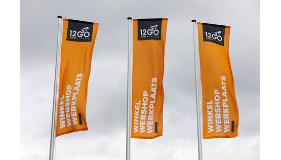 Wave Flag 120 FR, +/- 120 g/m2
For subli transfer & direct
3,20 x +/- 200 m
