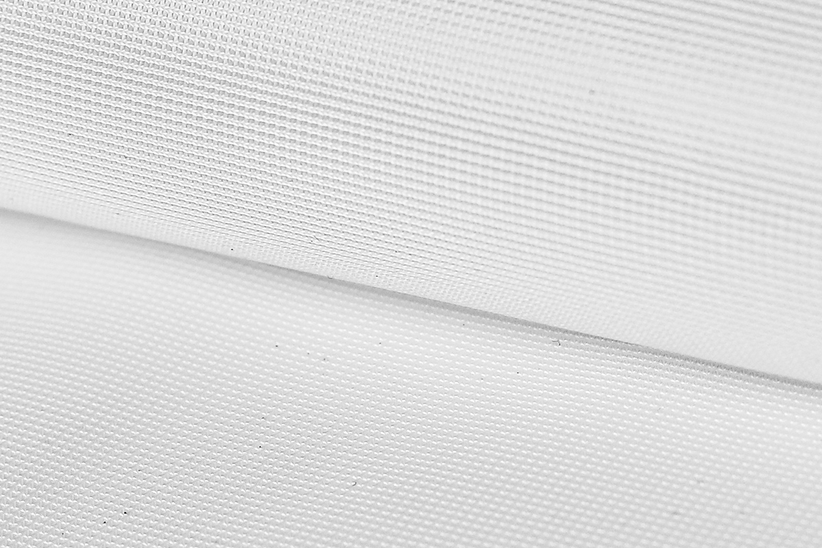 Basic Flag 110 NQ FR, +/- 110 g/m2
For subli transfer & direct
3,20 x +/- 100 m