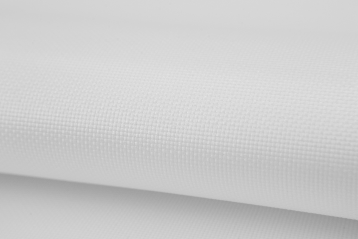 Mercury Green FR, +/- 175 g/m2
For UV, latex and Subli transfer
100% recycled yarns
5,05 x +/- 50 m