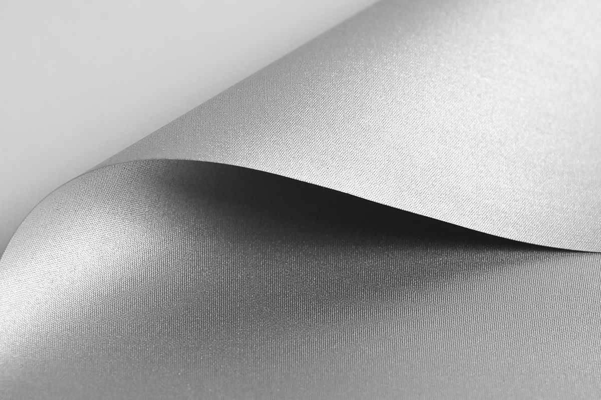Silver Interliner 65, +/- 65 g/m2
Not for printing
3,20 x +/- 100 m