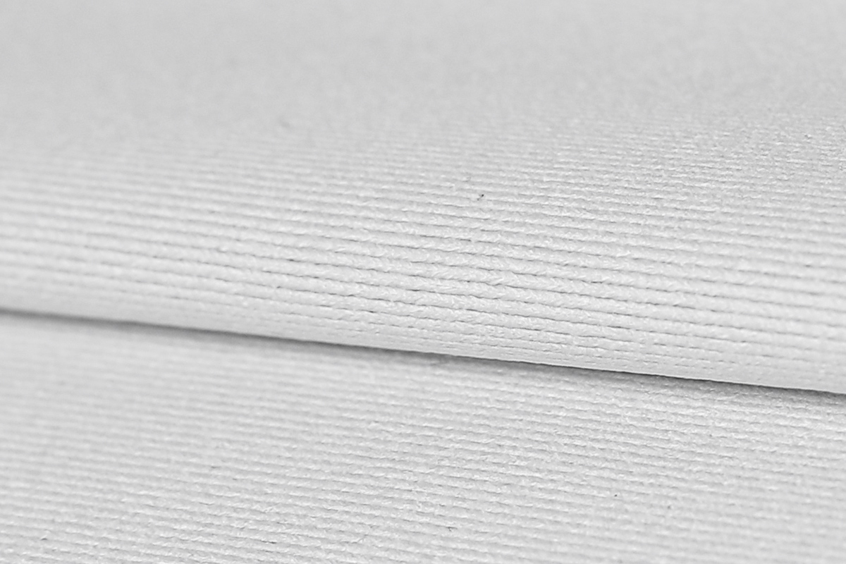 Greyback Mono 330 FR, +/- 330 g/m2
For subli transfer & direct
5,15 x +/- 50 m