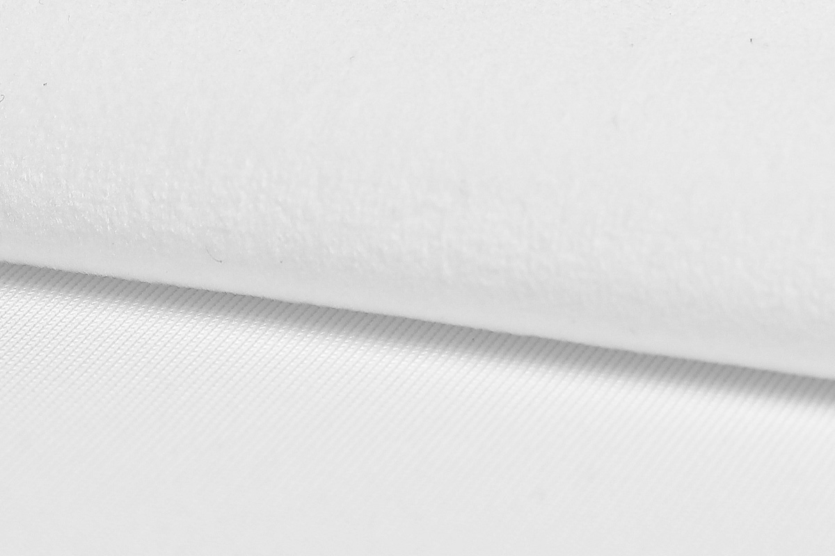 Macio 320, +/- 320 g/m2
For subli transfer
1,50 x +/- 50 m