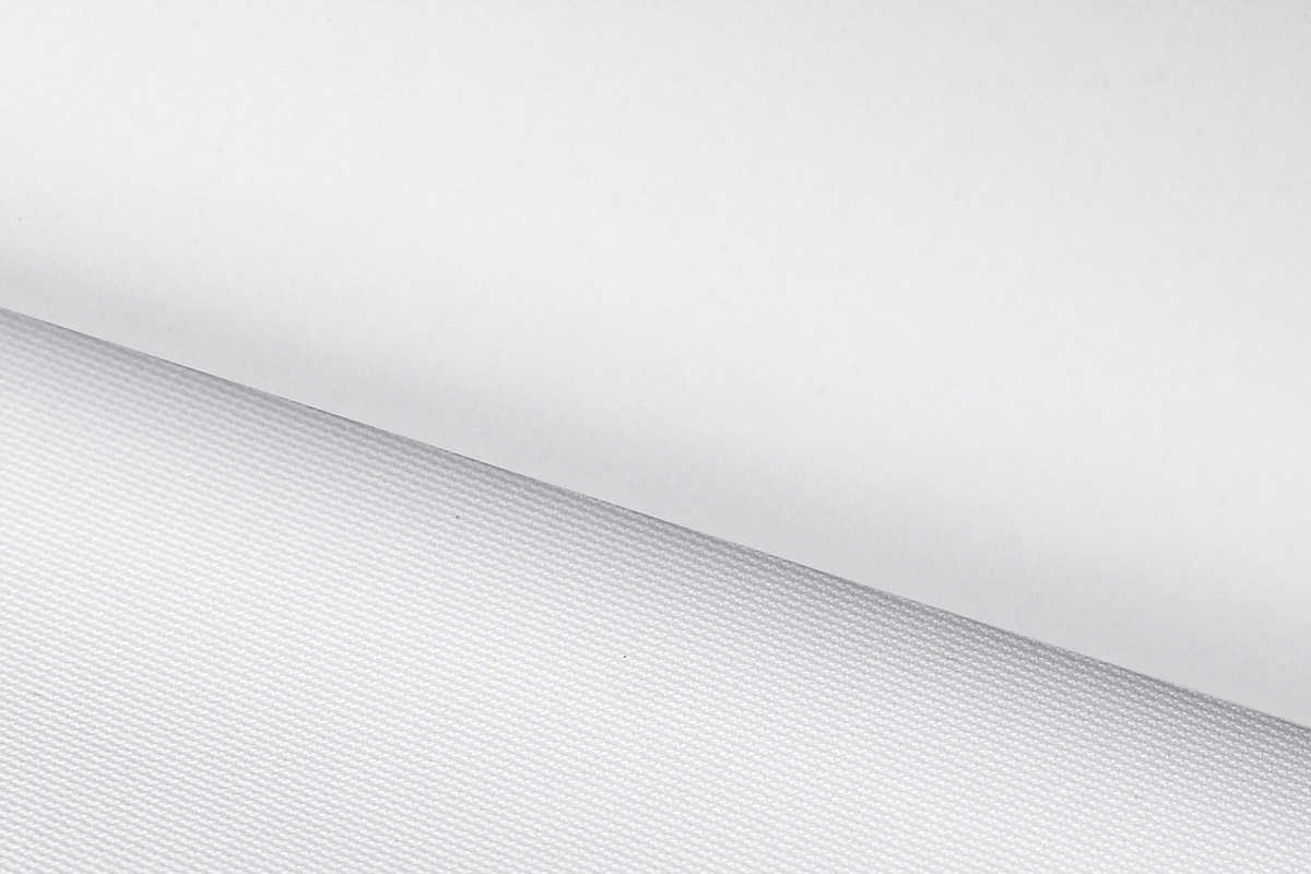Solvoflag 110 with Paperliner, +/- 110 g/m2
For UV and (eco)Solvent
+/- 110 g/m2 PES, +/- 80 g/m2 paperliner
1,52 x +/- 50 m