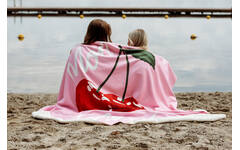 Velvet Sherpa blanket, 150x200cm
white backside, matt white printing side
Weight: 460gsm
Size tolerance: 3%
Oekotex